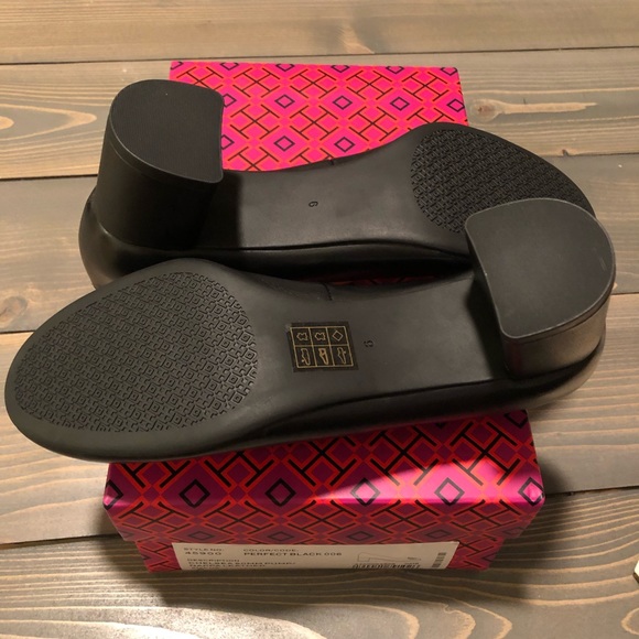 🎉HP🎉 NWT Tory Burch Chelsea 50MM Black Pump - Picture 7 of 8
